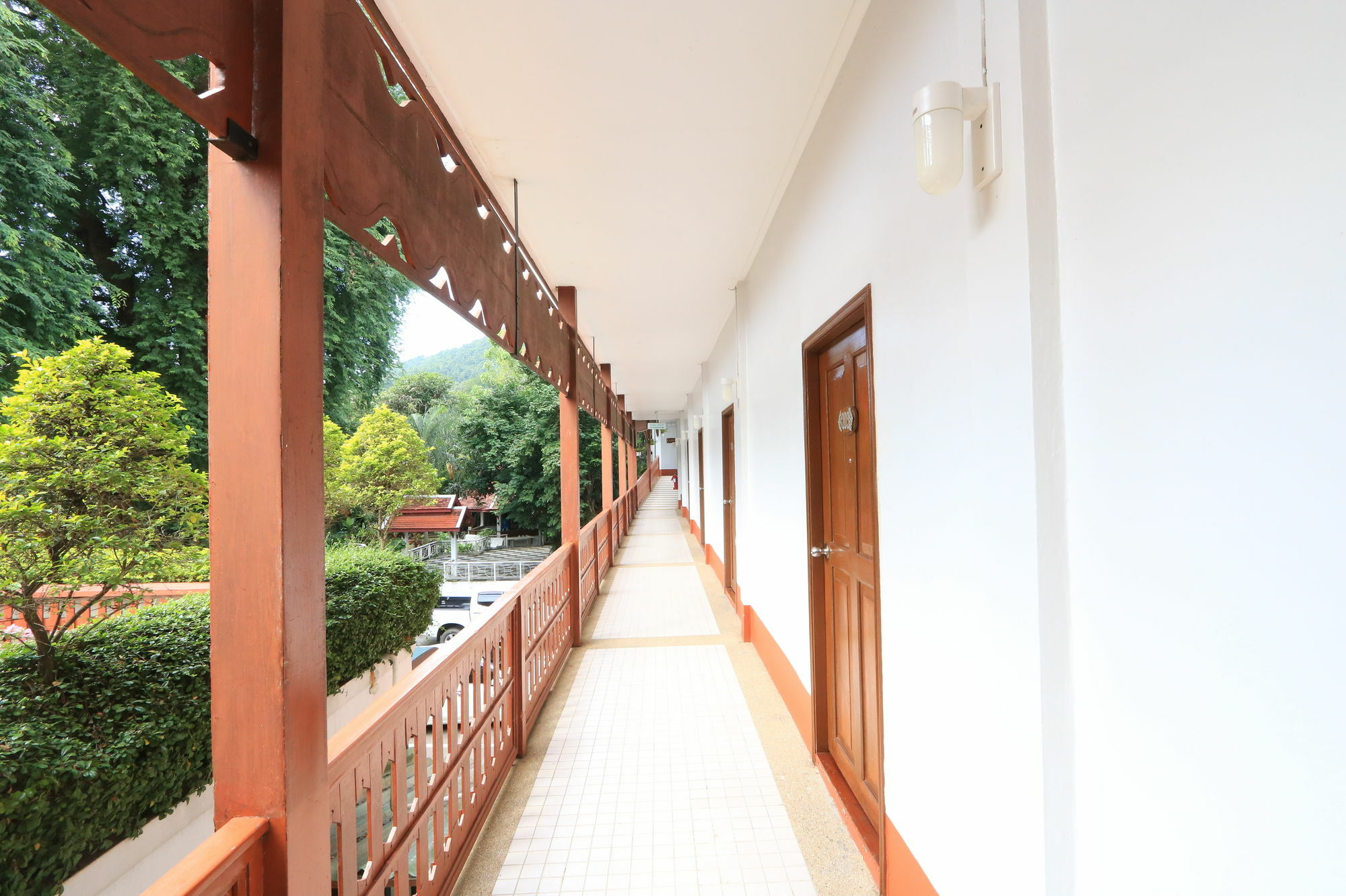Baiyoke Chalet Hotel Mae Hong Son Zewnętrze zdjęcie